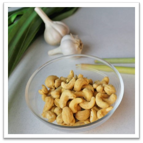 hainanese-cashew-nuts