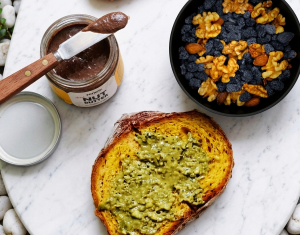 renew morning breakfast nut butter